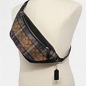 NEW Coach Black and Tan Plaid Belt Bag